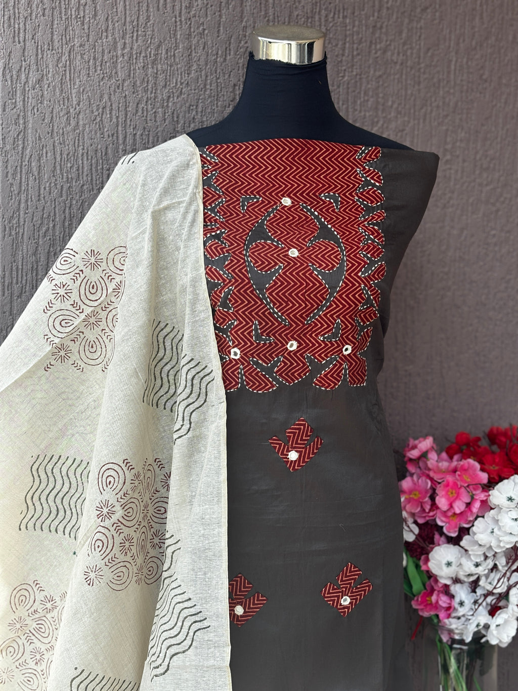 Cotton Printed 3-Piece Unstitched Suit Set