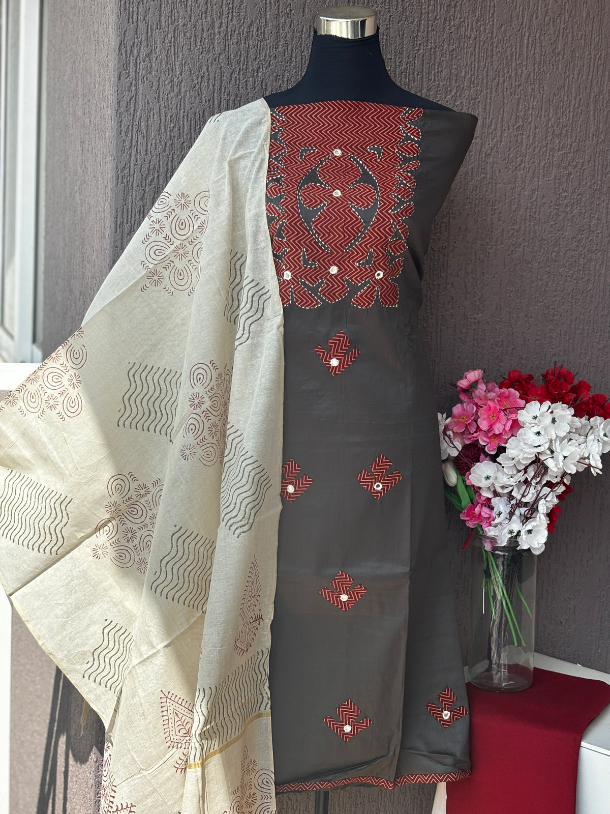 Cotton Printed 3-Piece Unstitched Suit Set