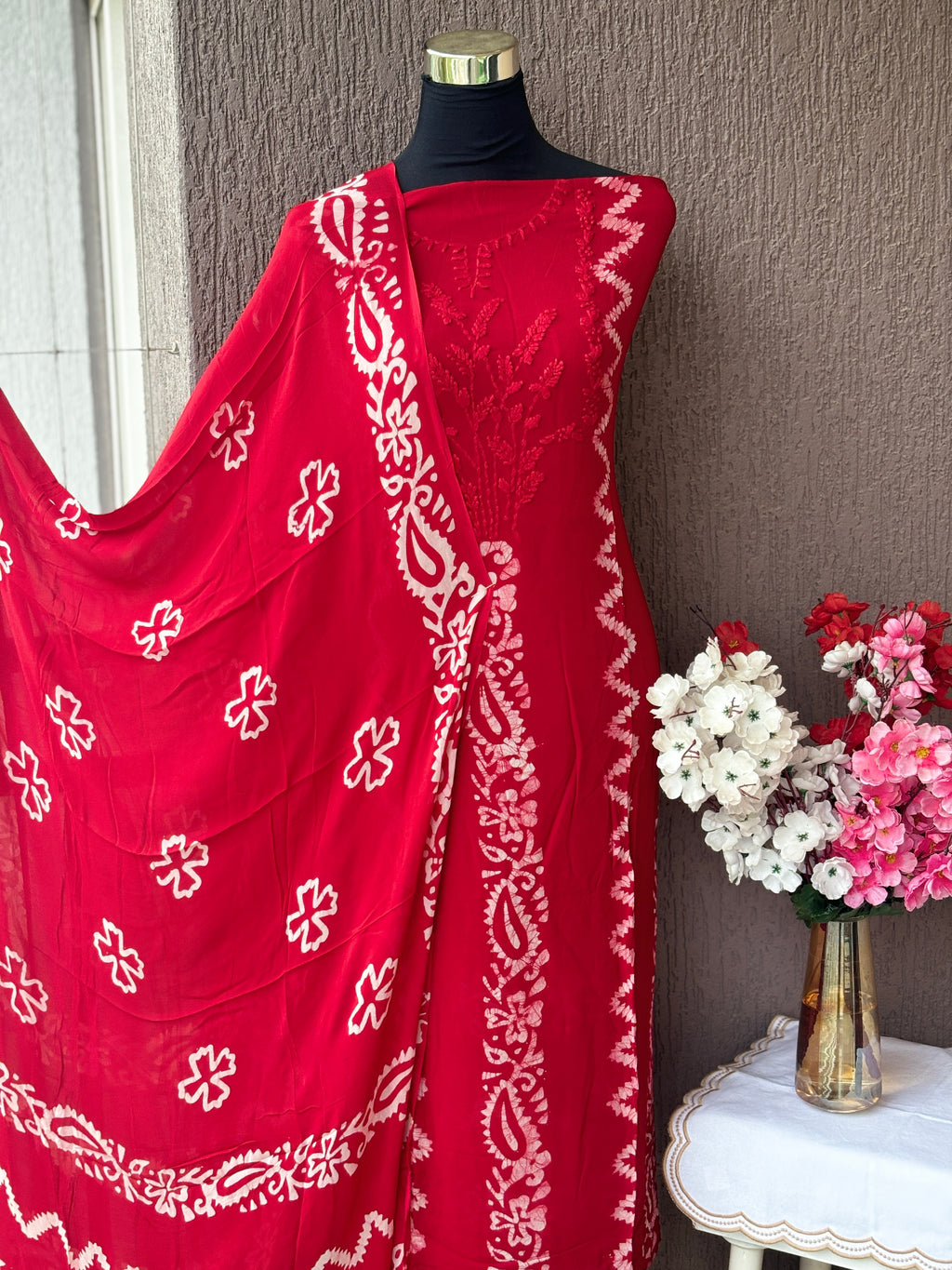 Georgette 3-Piece Unstitched Dress Material Set | Weavers Collections